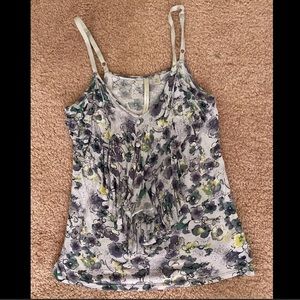 NWOT Lauren Conrad -XS Flower Buttoned Camisole 💜